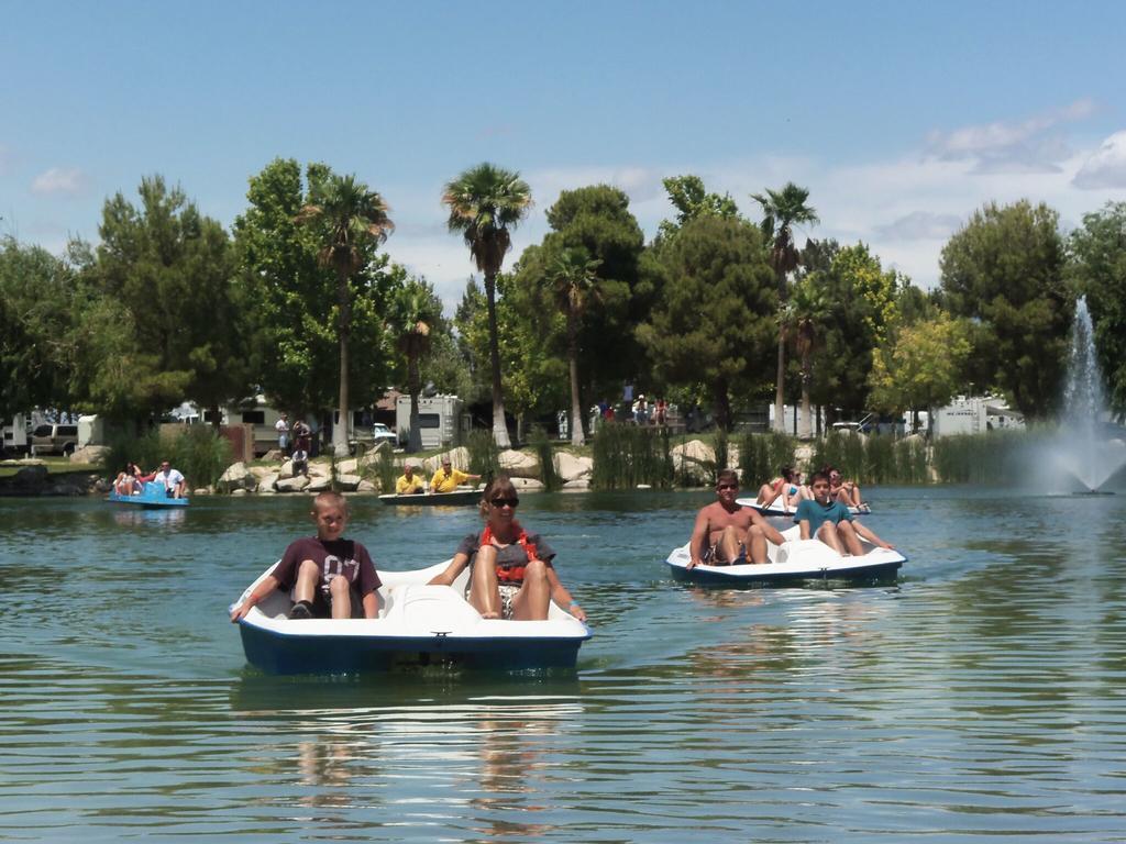 פארומפ Rv Park At Lakeside Casino מראה חיצוני תמונה